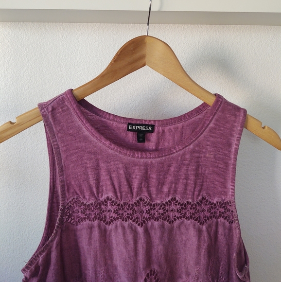Express Embroidered Muscle Tee - Picture 5 of 7